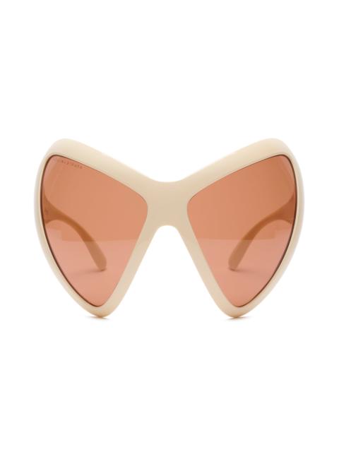 Collina Strada CREAM MARIPOSA SUNGLASSES