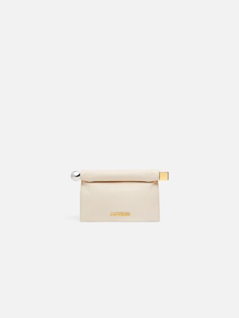 JACQUEMUS The small Rond Carré clutch