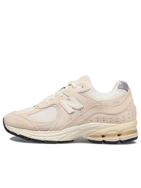 New Balance New Balance 2002R 'Calm Taupe' M2002RCC