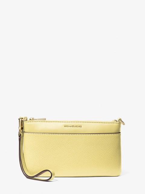 MICHAEL KORS Jet Set Medium Pebbled Leather Wristlet