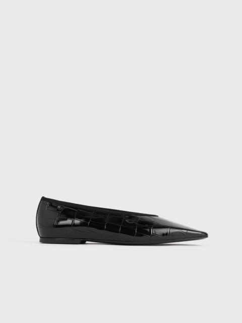TOTEME Minimalist croco-embossed ballerinas black