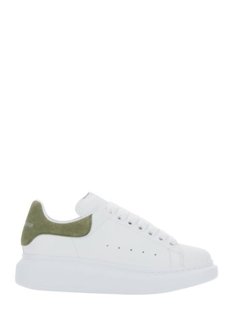 Alexander McQueen Alexander Mcqueen Women White Low-Top Sneakers With Chunky Sole And Green Contrasting Heel Tab In Le