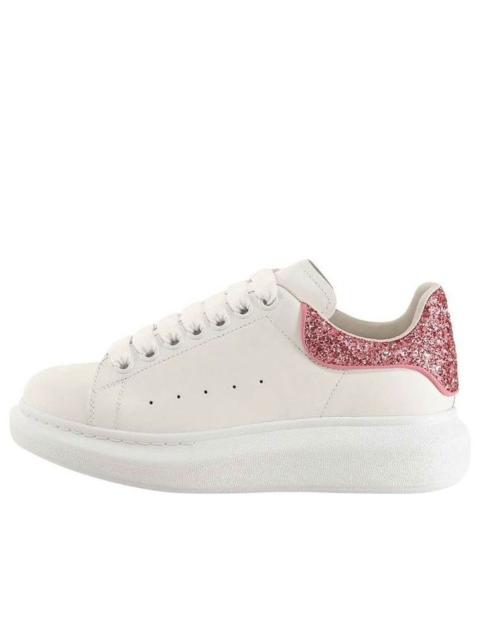 Alexander McQueen (WMNS) Alexander McQueen Oversized Sneaker 'Beige Pink Glitter' 558945WIA4Y9414
