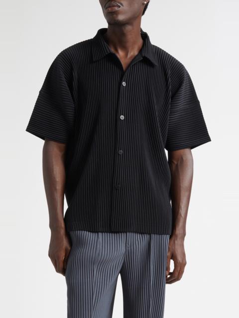 ISSEY MIYAKE Homme Plissé Issey Miyake Monthly Colors July Pleated Short Sleeve Button-Up Shirt in Black at Nords