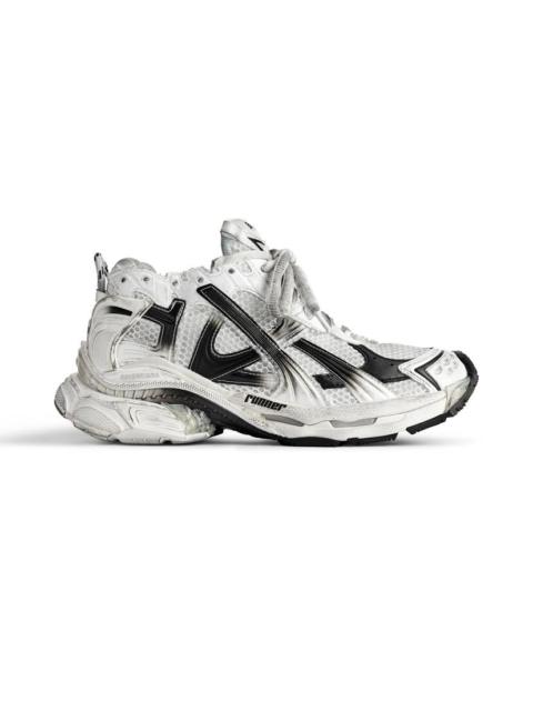 BALENCIAGA Women's Runner Gradient Sneaker  in White/black