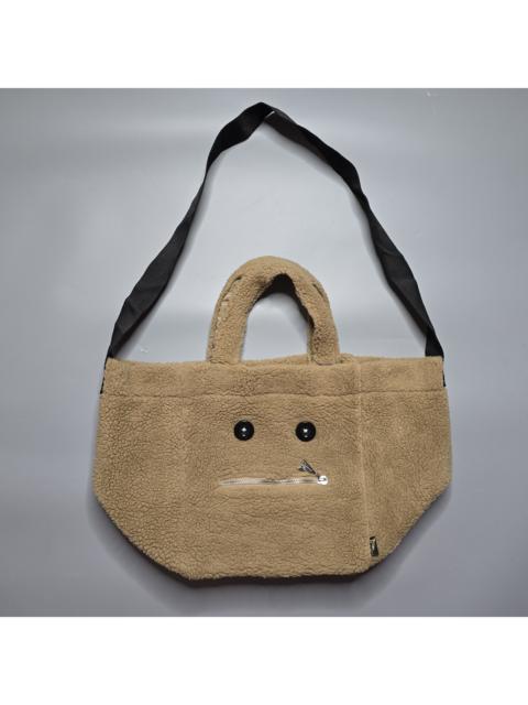 Other Designers 20471120 - Hyoma Face Fluffy 2-Way Bag