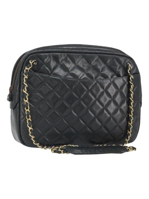 CHANEL Leather handbag