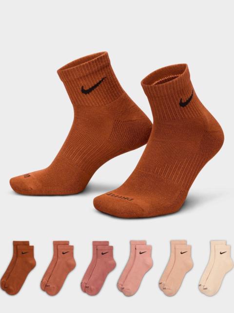 Nike NIKE EVERYDAY PLUS CUSHIONED 6-PACK QUARTER TRAINING SOCKS