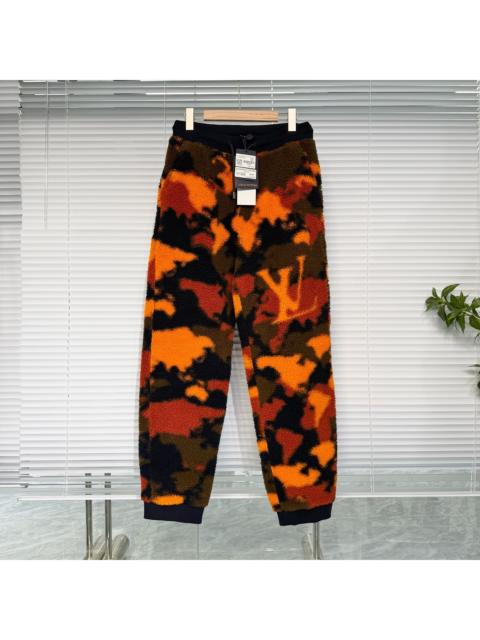 Louis Vuitton Louis Vuitton Camo All-Over Print Drawstring Orange Fleese Pants