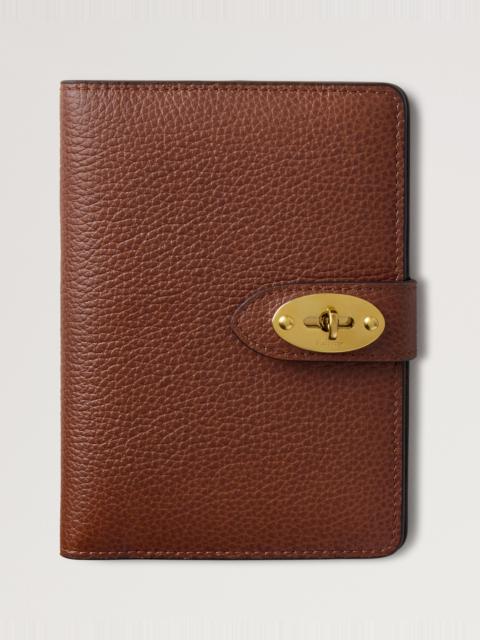 Mulberry Darley Passport Cover
Oak Two-Tone Small Classic Grain