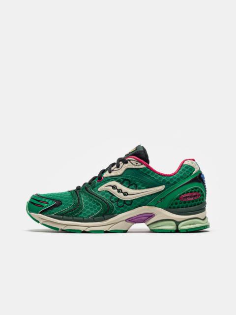Saucony Jae Tips ProGrid Triumph 4 Sneaker in Fern/Fern