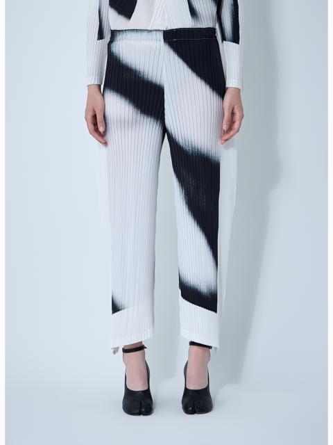 Issey Miyake Women Shadow Study Pants