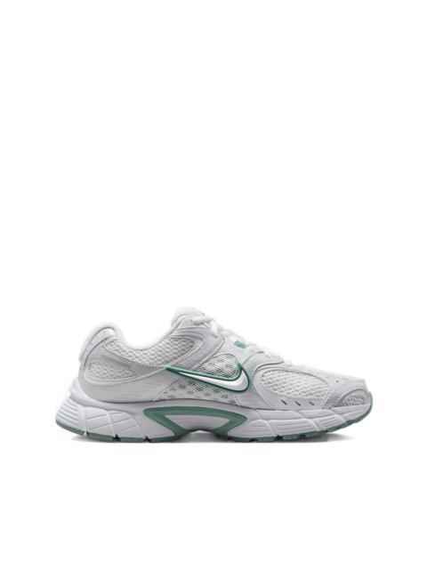 Nike V5 RNR sneakers