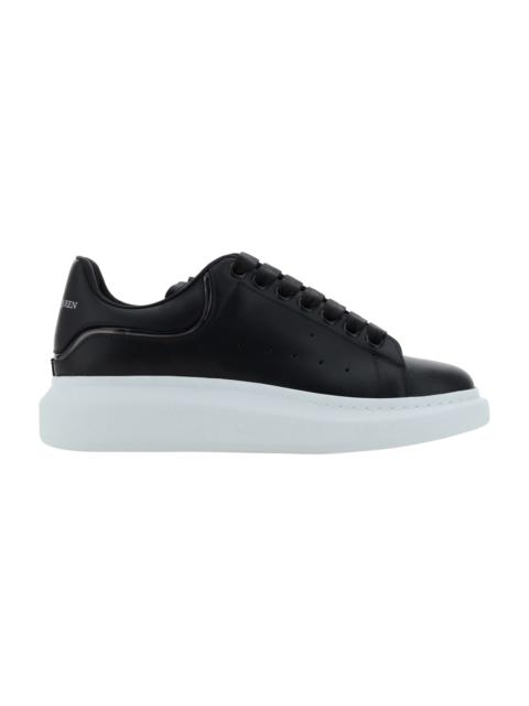 Low Top Sneakers With Oversized Platform And Logo In Leather