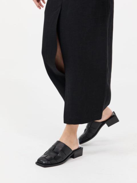 ST. AGNI Woven Mules - Black