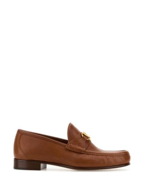 Valentino Garavani Men Caramel Leather Vlogo Loafers