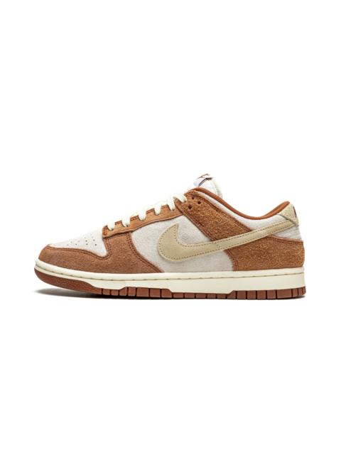 Nike Dunk Low PRM "Medium Curry"