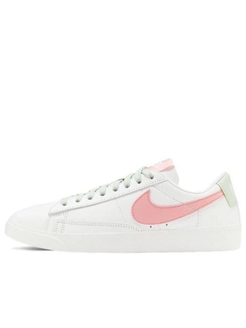 Nike (WMNS) Nike Blazer Low LE 'White Bleached Coral' AV9370-105