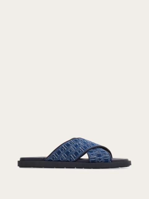 Versace Baroccoflage slip-on flat slides Versace Baroque Print Slides - Black | Editorialist main image 3