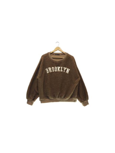 Other Designers Outdoor Life - Lipstar Brooklyn Fur Fleece Pullover