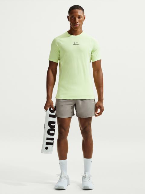 Nike Nike Pro Training Men's Dri-FIT 6" Shorts