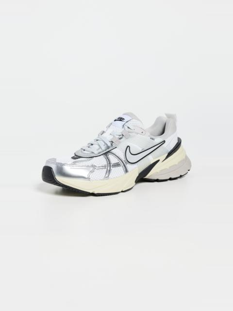 Nike Nike V2K Run Sneakers