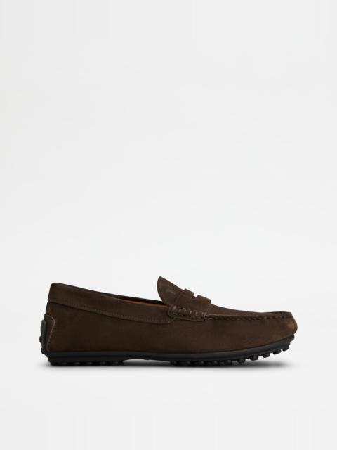 Tod's CITY GOMMINO DRIVING SHOES IN SUEDE - BROWN