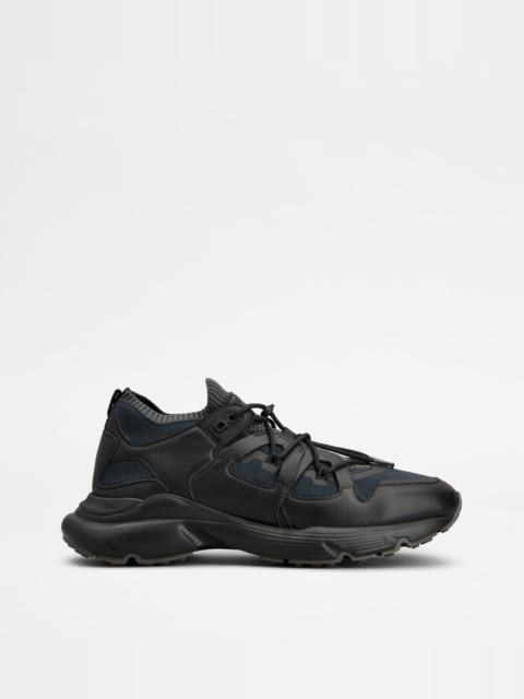 Tod's SNEAKERS IN LEATHER AND TECHNICAL FABRIC - BLACK