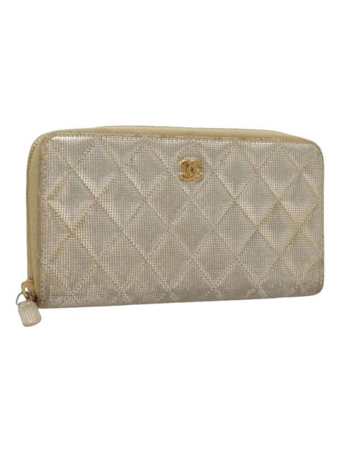 CHANEL Vegan leather purse