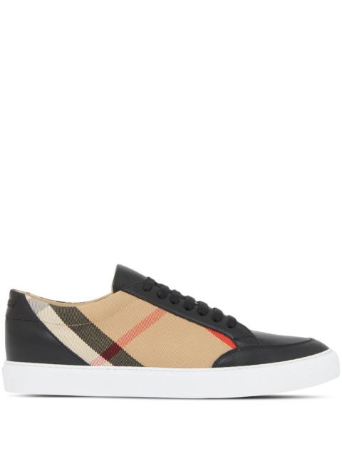 Burberry Burberry Sneakers Black