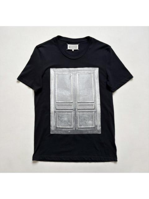 Maison Margiela S/S 14 ‘White Doors Print’ Black T Shirt