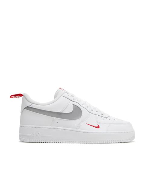 Nike AIR FORCE 1 LOW 'CUT OUT SWOOSH - WHITE'