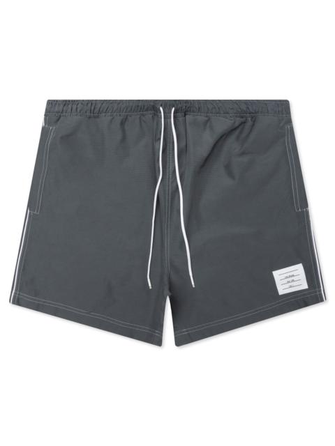Thom Browne CONTRAST WHITE STITCHING TRACK SHORTS - MED GREY
