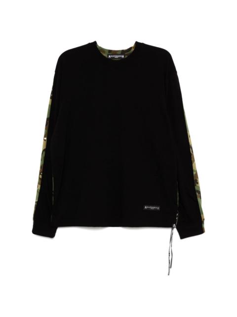 MASTERMIND WORLD camouflage-print T-shirt
