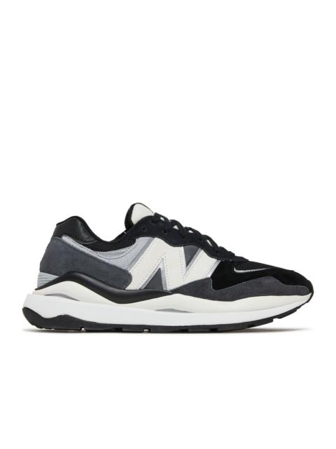 New Balance NEW BALANCE FIGS X 57/40 'BLACK WHITE'