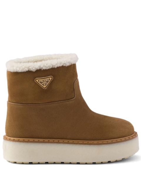 Prada Women Stivaletti Con Fodera In Shearling