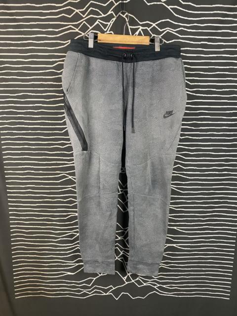 Nike Nike Tech Fleece Joggers "Big Tooth" Digital Camo Grey
