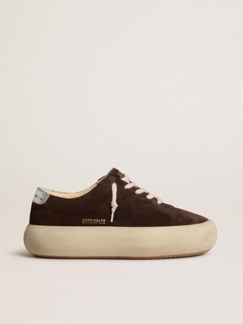 Golden Goose Men's Space-Star in dark brown suede with metallic silver heel tab