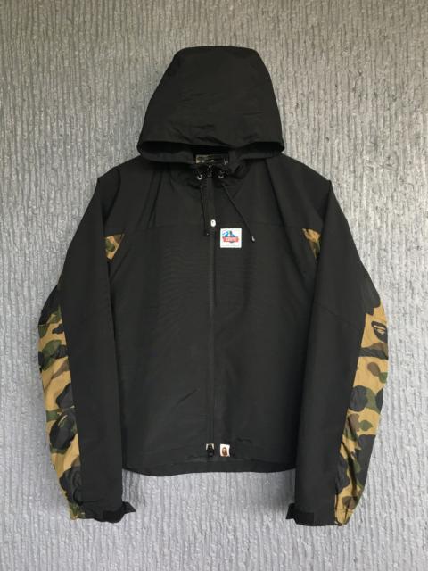 A BATHING APE® Bape 1st Camo Windbreaker