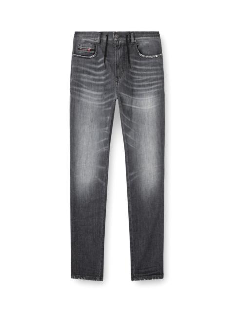 Diesel SLIM 2062 D-STRUKT JOGGJEANS® 09M67