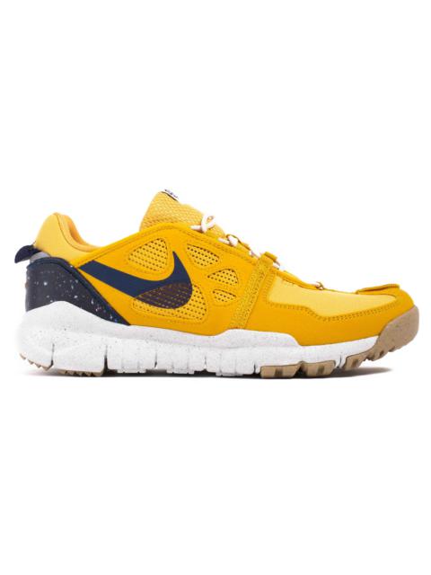 Nike Free Terra Vista Sanded Gold