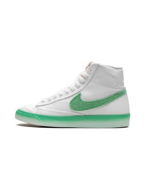 Nike WMNS Blazer Mid '77 "Green Fade"
