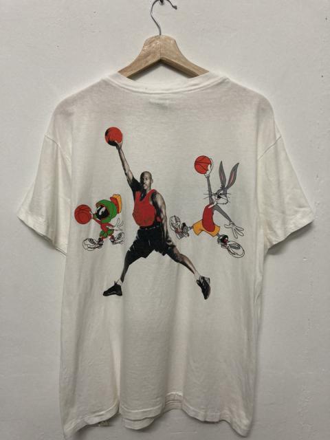 Vintage 1993 Nike M.Jordan x Looney Tunes Characters Shirt