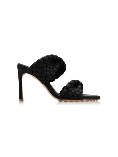 Bottega Veneta The Curve Sandals black