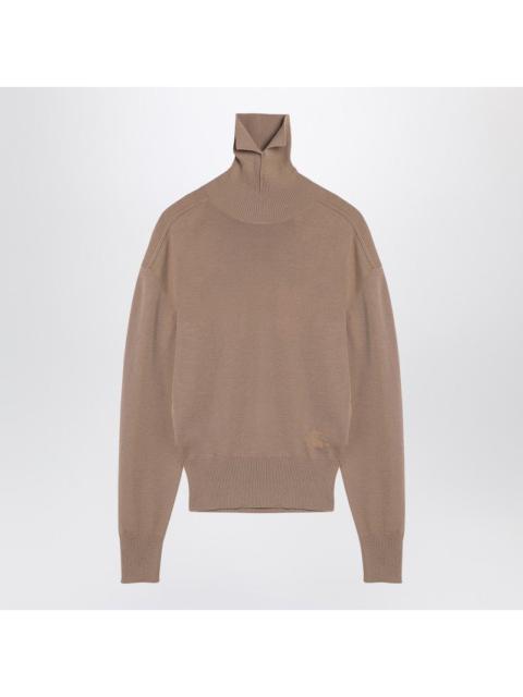 Burberry Beige wool turtleneck sweater