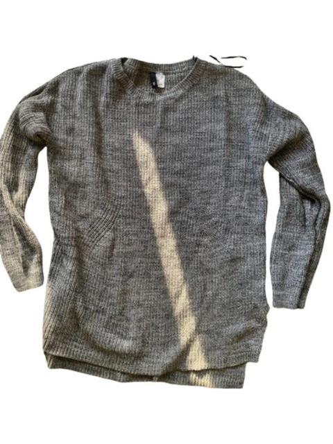 Other Designers H&M Women's Grey Jumper