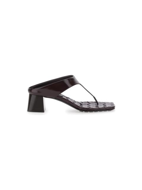 Bottega Veneta Bordeaux Thong Sandals With Kitten Heel And Sole With Intrecciato Motif In Leather Woman