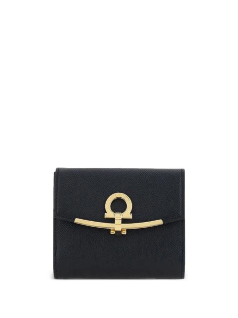 FERRAGAMO Ferragamo Women Hammered Leather Gold Gancini Compact Wallet