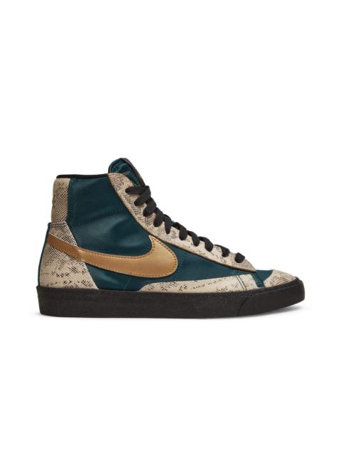 Nike Wmns Blazer Mid '77 'Lucha Libre'