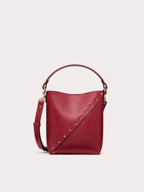 Valentino Valentino Garavani Valentino Garavani Rockstud Wispy Calfskin Bucket Bag